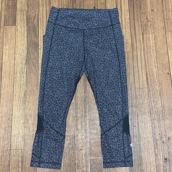 Lululemon Athletica Leggings - Picture 2 of 6